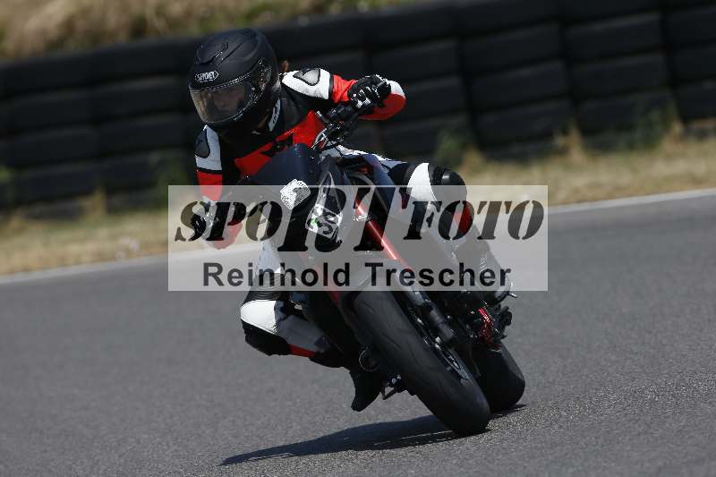 Archiv-2023/28 05.06.2023 Moto Club Anneau du Rhin/blanc-novice/38